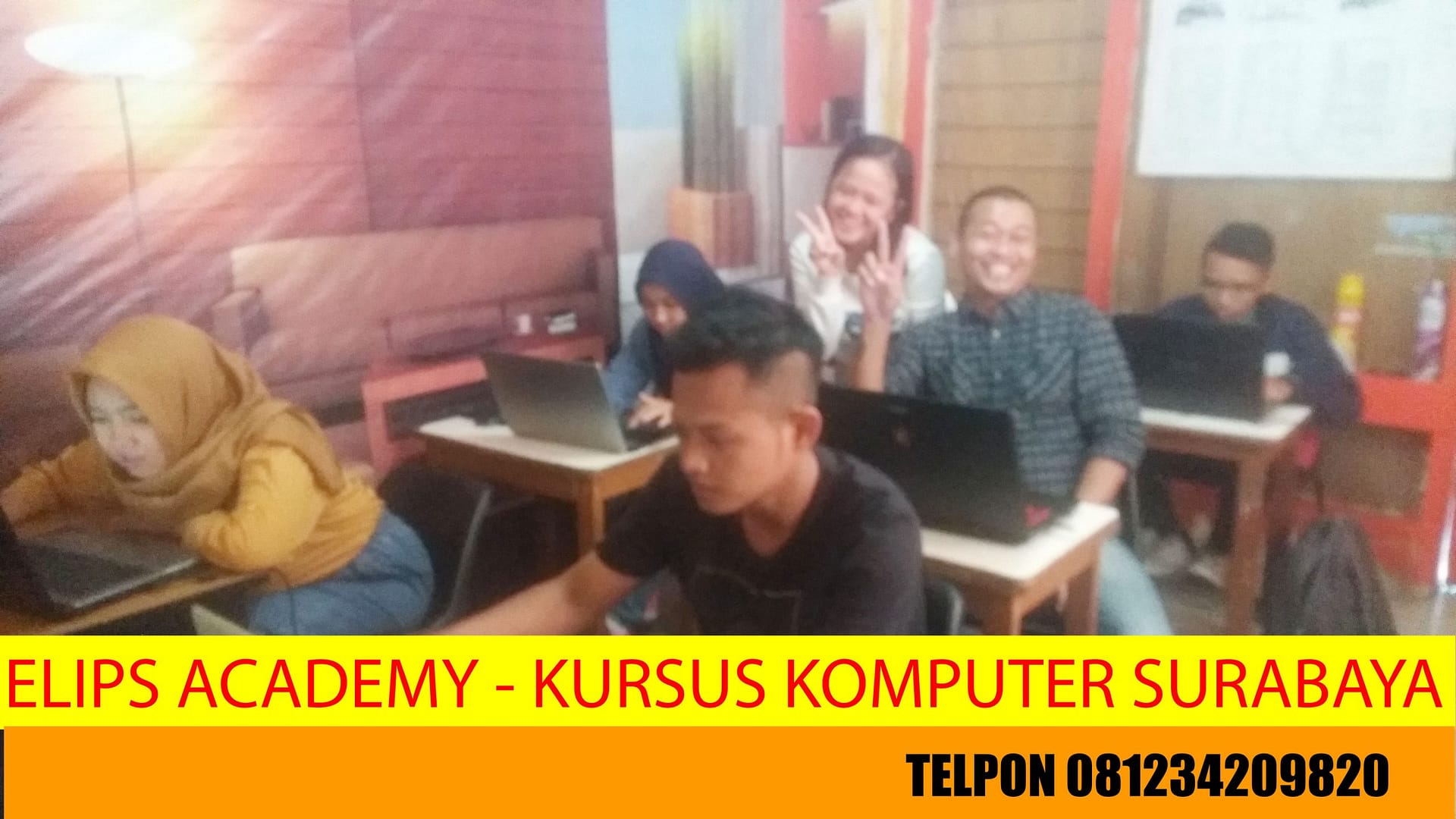 KURSUS KOMPUTER SIDOARJO dan SURABAYA ~ ELIPS ACADEMY SIDOARJO